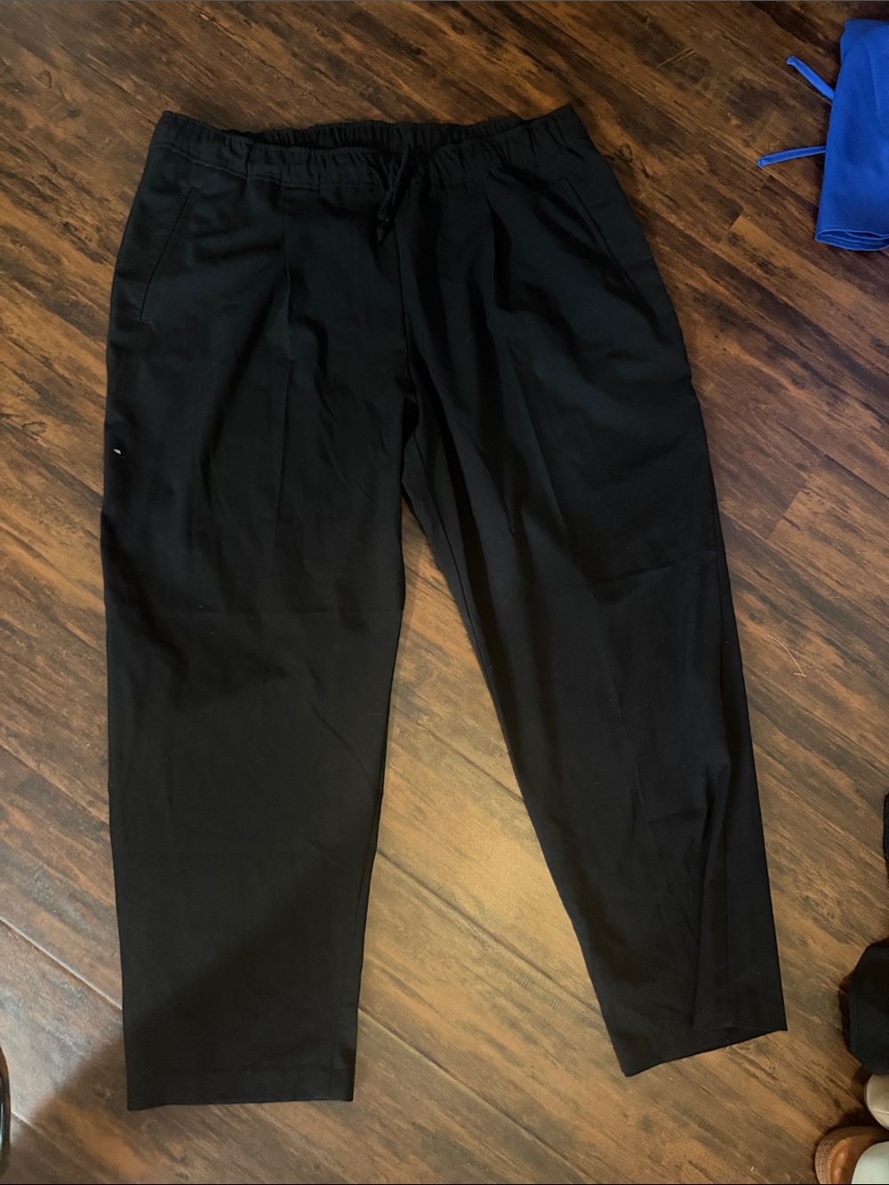 Old Navy “Billie” Black Women’s Elastic-Waist Pant
